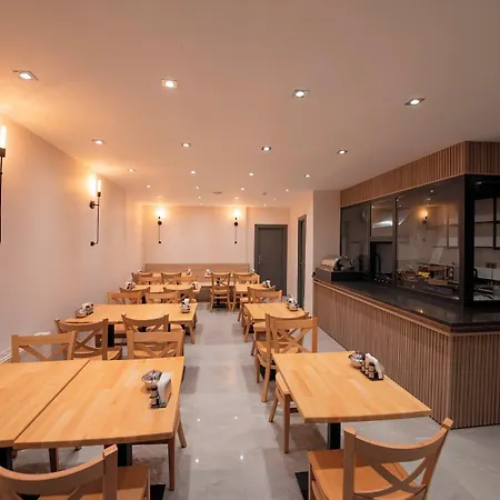 Mahya Ξενοδοχείο 3*